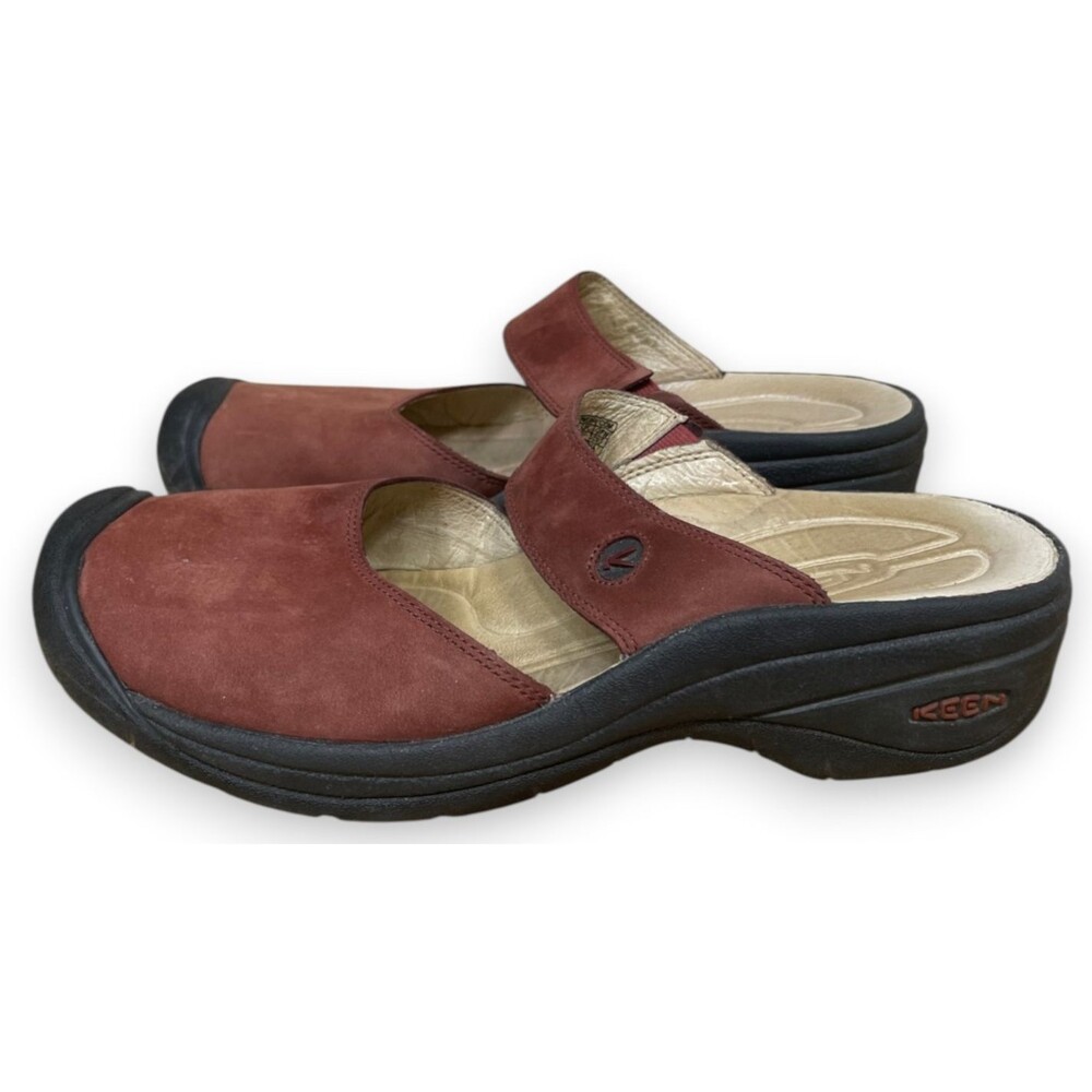 Keen Saratoga Mary Jane Mules Womens 8.5 Orange Red Nubuck Leather Suede Clogs